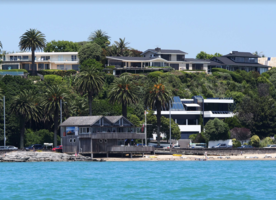 Kohimarama clubhouse. Sailing day view.