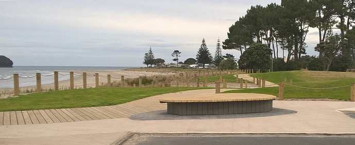 Beachfront boardwalk between the surf club and beach – reclaiming a sense of public space