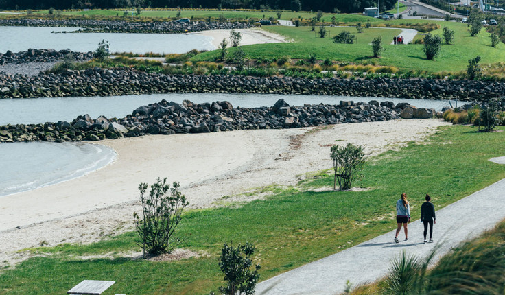 Taumanu Reserve, Onehunga won an NZILA Award of Excellence in 2017. It is an Isthmus project.