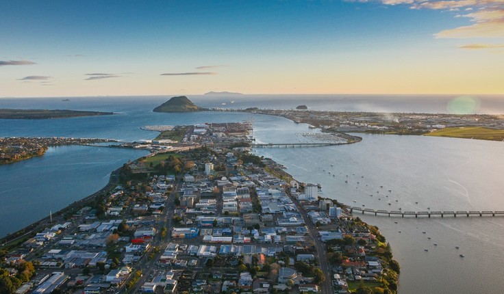 Image: uploads/2020_07/Tauranga_city_Te_Papa_peninsula_aerial_Nqr7WbC.jpeg